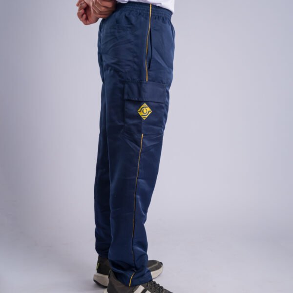 Santa Úrsula - Fundamental/Médio - Masculino - Diária - Calça Cargo - Imagem 2